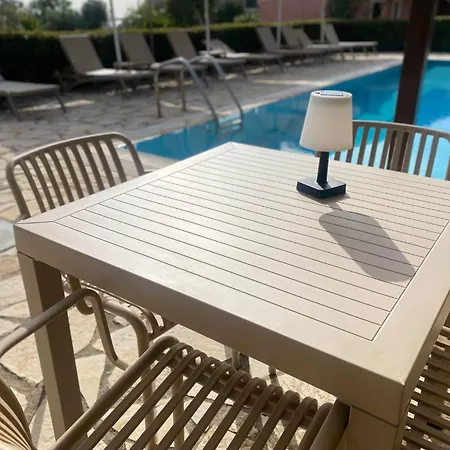 Apartment Moulinos