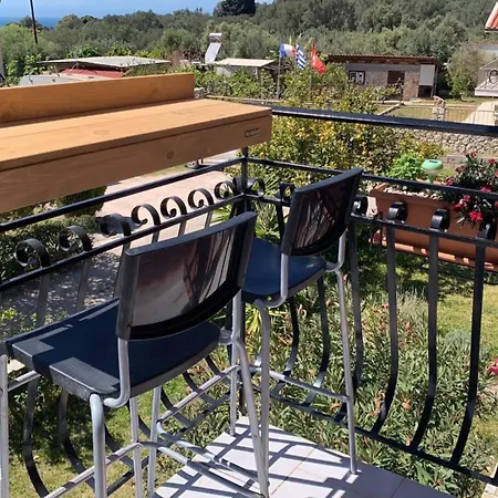 Apartment Moulinos