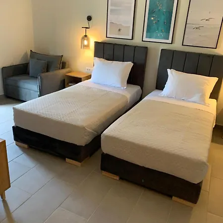 Apartment Moulinos *